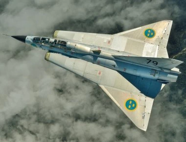 Saab 35 Draken: Δείτε να πετά σήμερα το πρωτοποριακό σουηδικό μαχητικό του 1955